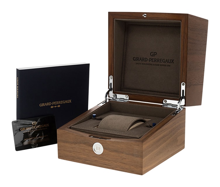 Girard Perregaux Laureato 81015-32-432-32A Image 6